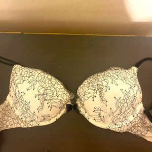 Victoria Secret Very Sexy Push up bra
